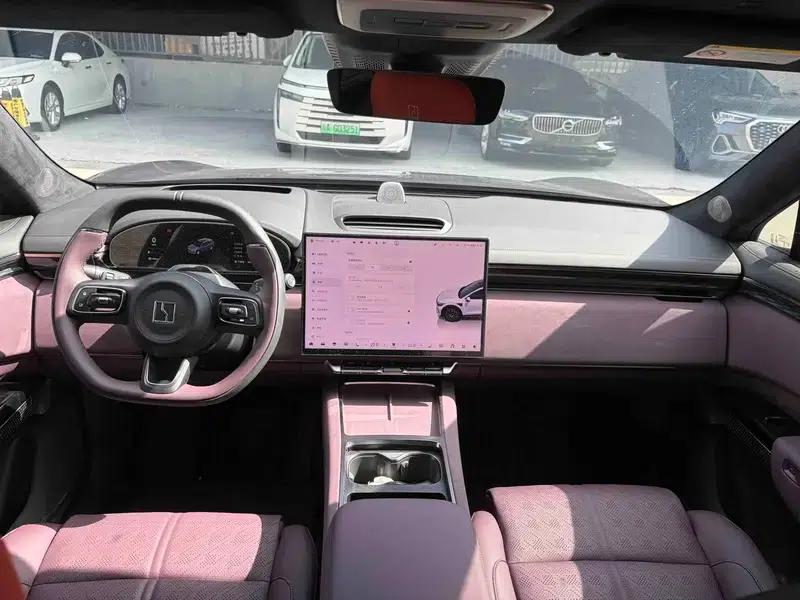 ZEEKR 7X 2026 75kWh Rear-Wheel Drive Max Edition — миниатюра 14