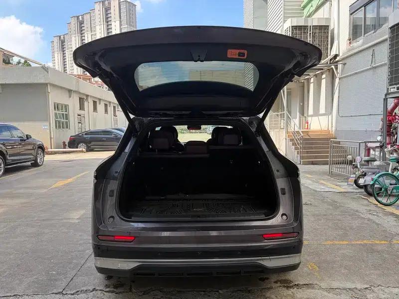 ZEEKR 7X 2026 75kWh Rear-Wheel Drive Max Edition — миниатюра 21