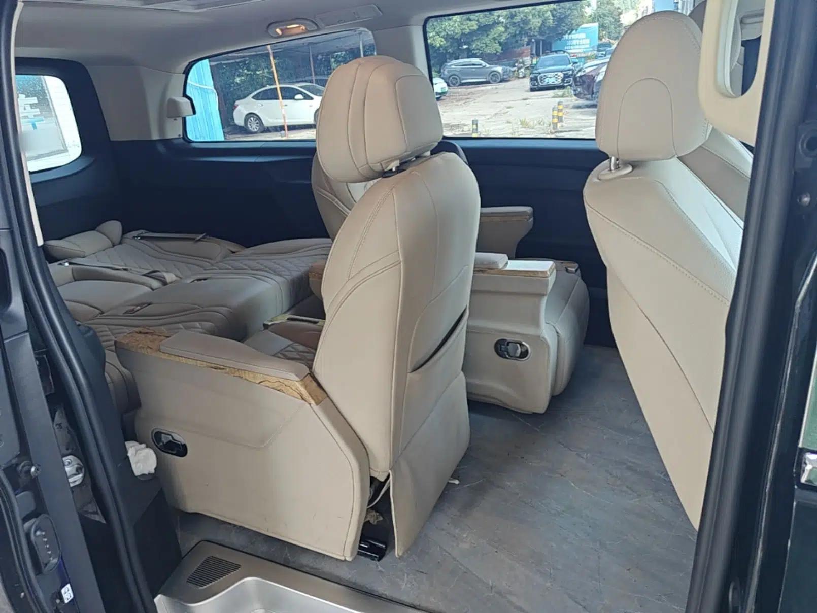 Mercedes-Benz Vito 2016 2.0T Elite Edition — миниатюра 25