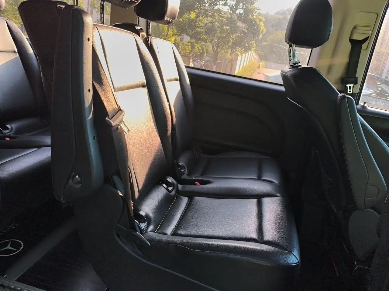 Mercedes-Benz Vito 2016 2.0T Elite Version 9-seater — миниатюра 17