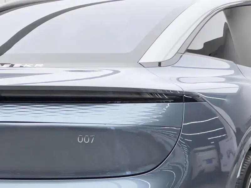 ZEEKR 007 2024 Rear-Wheel Drive Enhanced Version 75kWh — миниатюра 13