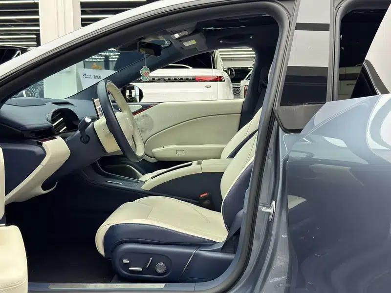 ZEEKR 007 2024 Rear-Wheel Drive Enhanced Version 75kWh — миниатюра 18