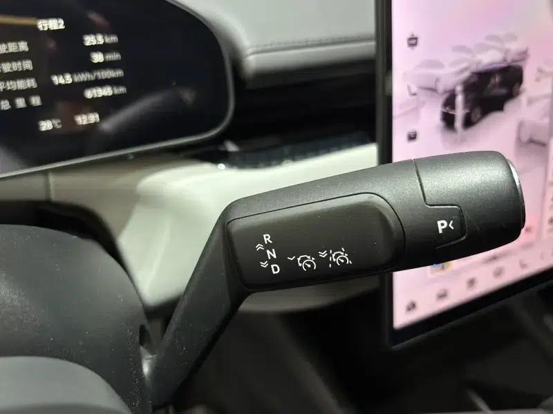 ZEEKR 007 2024 All-Wheel Drive Intelligent Driving Edition 100kWh — миниатюра 25