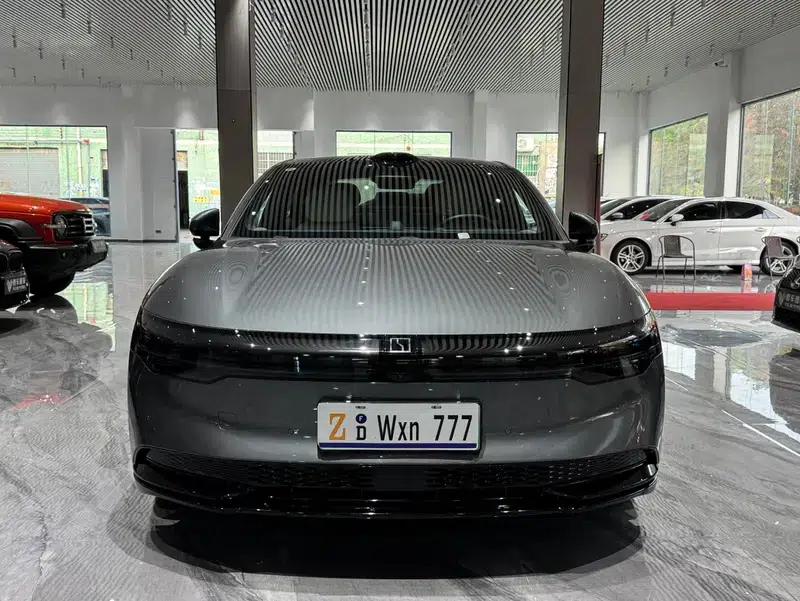 ZEEKR 007 2024 All-Wheel Drive Intelligent Driving Edition 100kWh — миниатюра 2