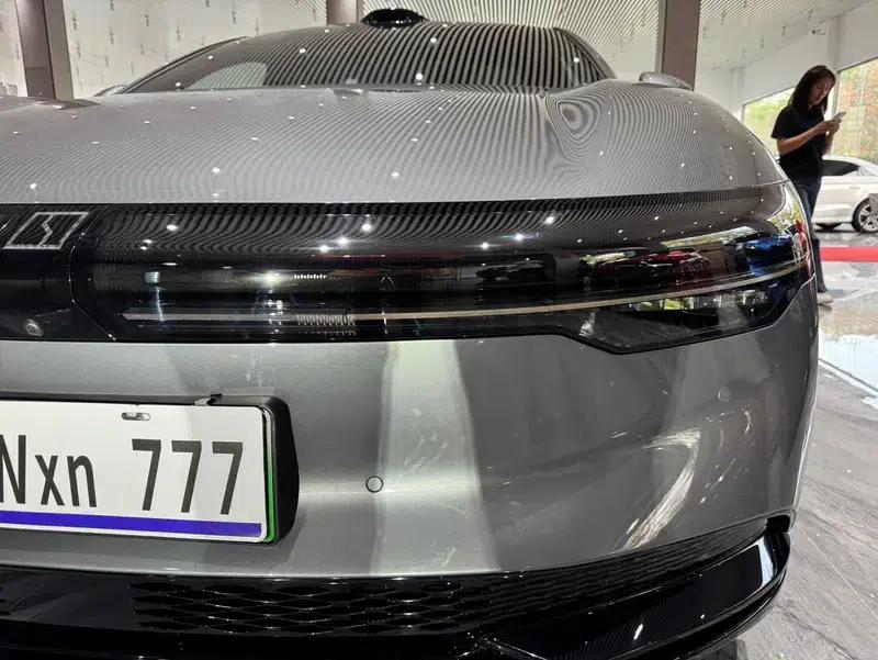 ZEEKR 007 2024 All-Wheel Drive Intelligent Driving Edition 100kWh — миниатюра 19