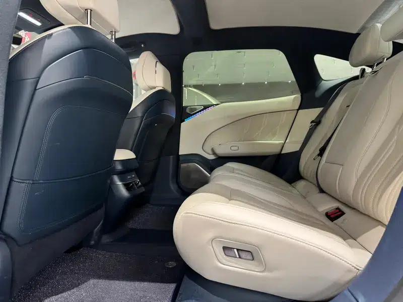 ZEEKR 007 2024 All-Wheel Drive Intelligent Driving Edition 100kWh — миниатюра 29