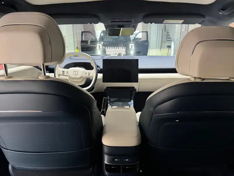 ZEEKR 007 2024 All-Wheel Drive Intelligent Driving Edition 100kWh — миниатюра 9