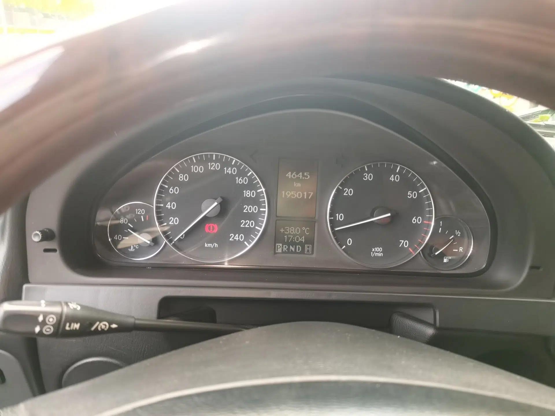 Mercedes-Benz G-Class 2010 G 500 — миниатюра 11
