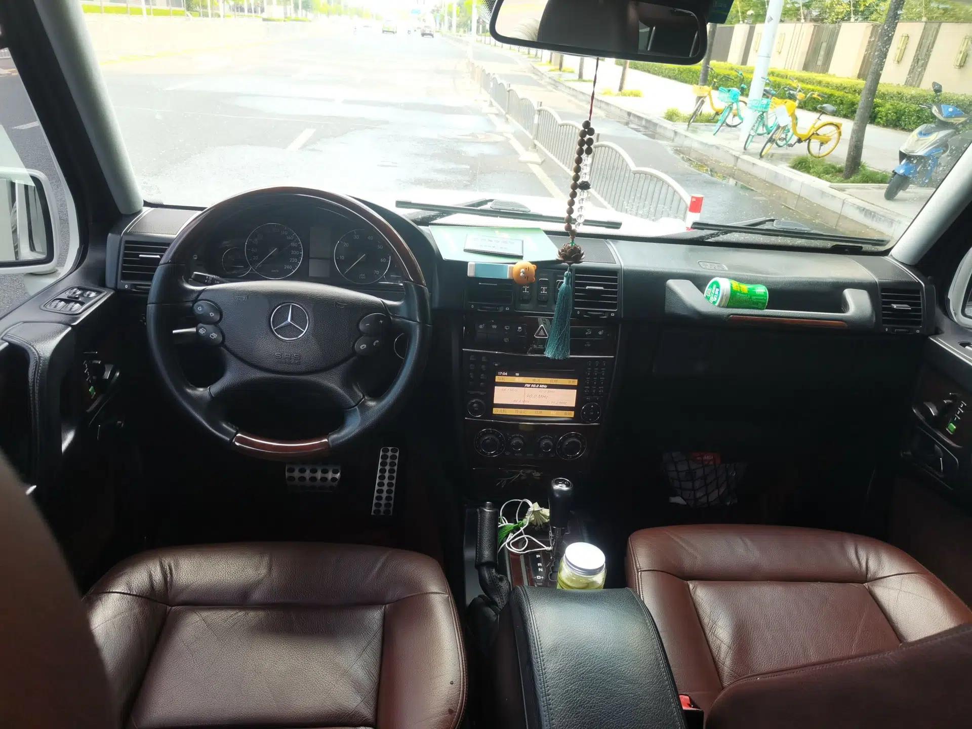 Mercedes-Benz G-Class 2010 G 500 — миниатюра 9