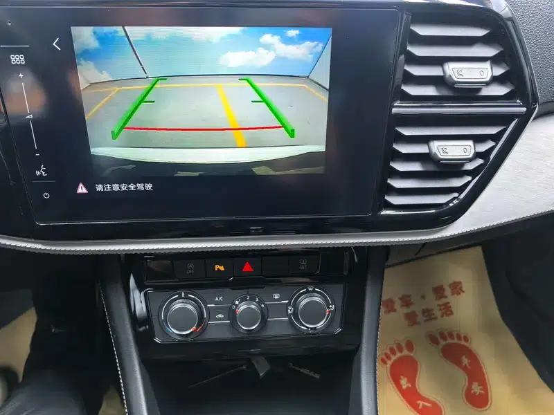 Jetta VS5 2023 280TSI Automatic Entry-Level Edition — миниатюра 12