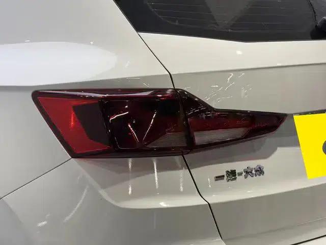 Jetta VS5 2021 280TSI Automatic Enjoyment Edition — миниатюра 13