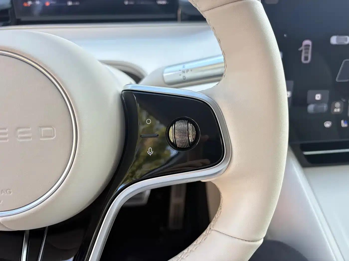 Zhijie R7 2025 Model, Extended Range 331km Ultra — миниатюра 11