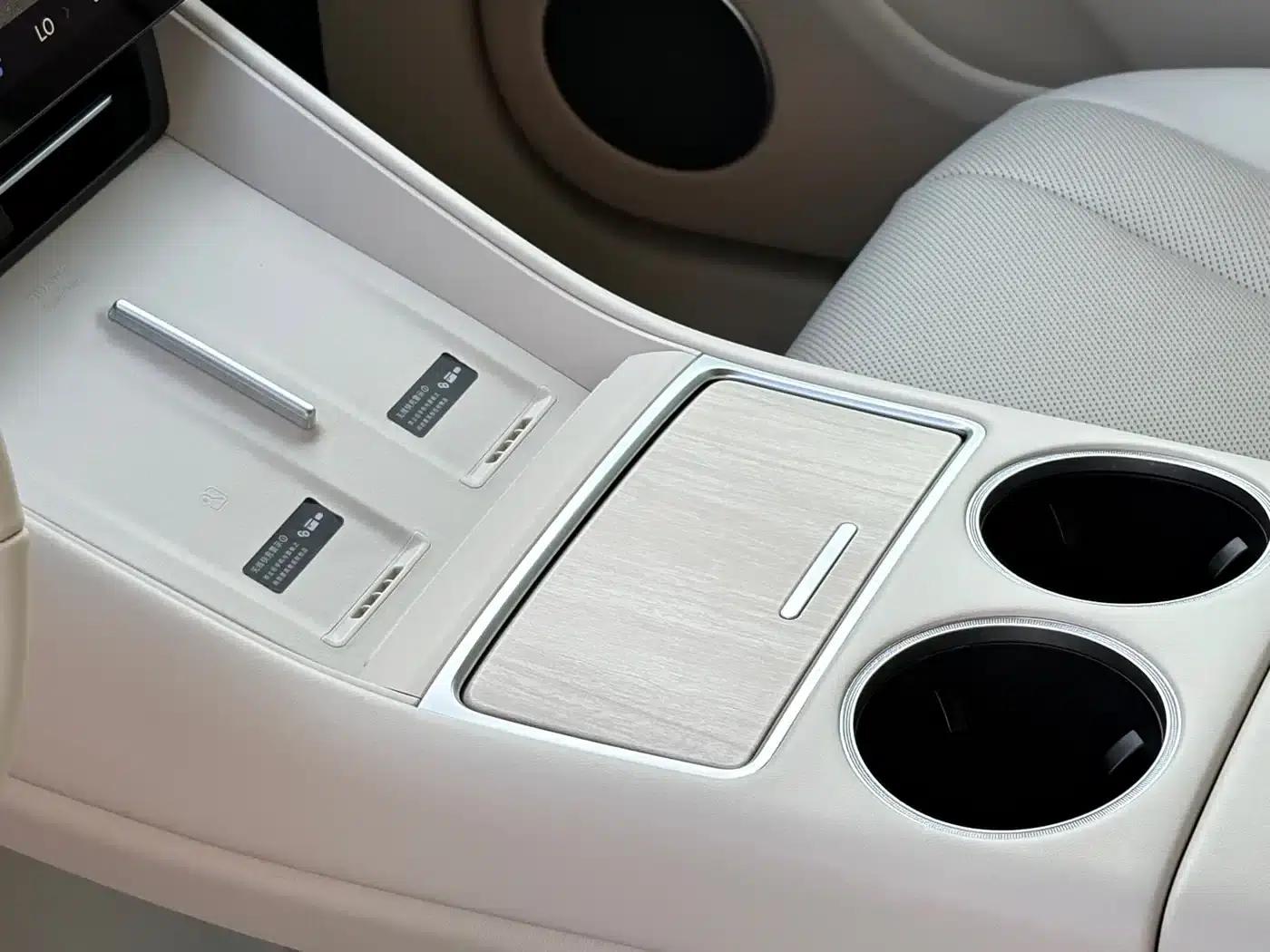Zhijie R7 2025 Model, Extended Range 331km Ultra — миниатюра 15