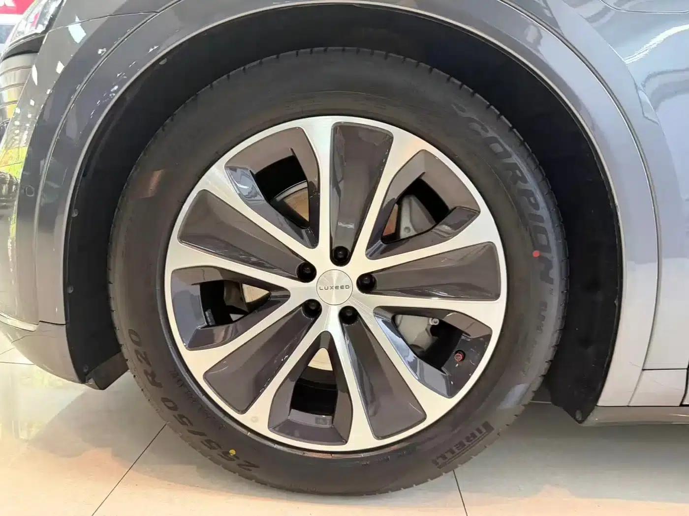 Zhijie R7 2024 Pure Electric 802km Max — миниатюра 15