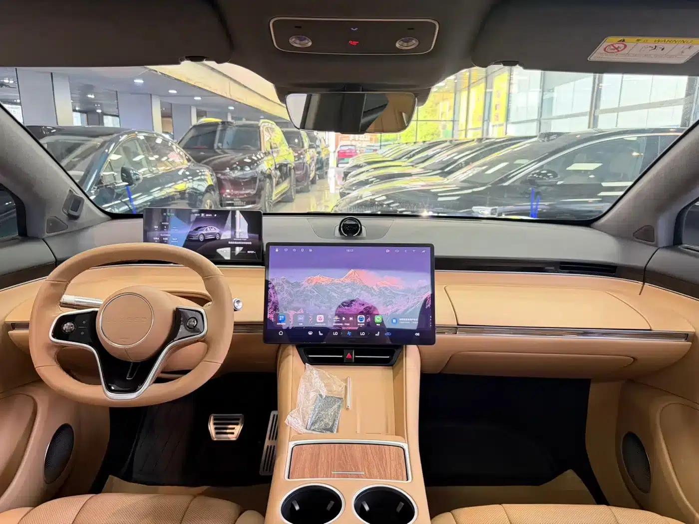 Zhijie R7 2024 Pure Electric 802km Max — миниатюра 7