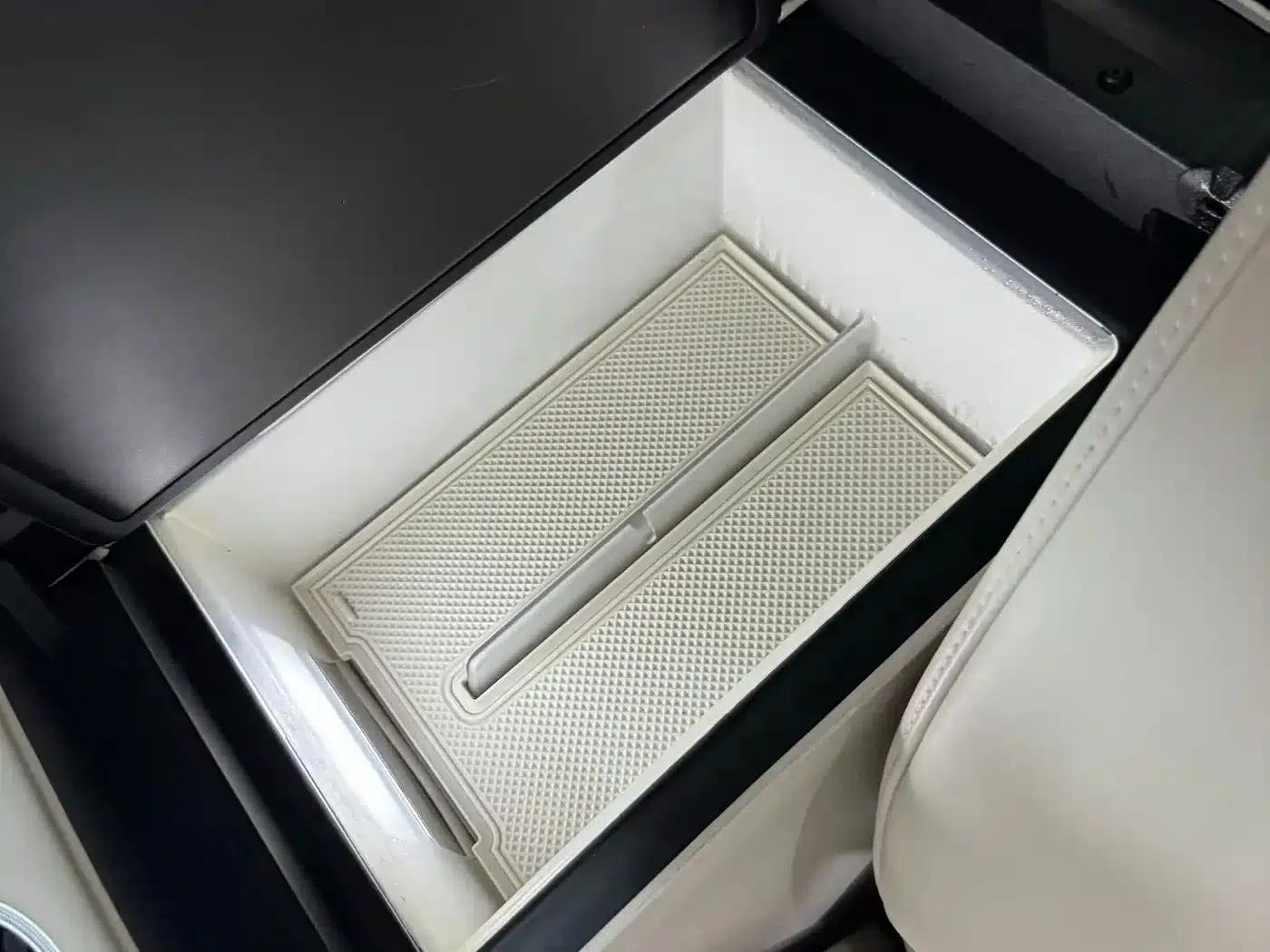 Zhijie R7 2024 Pure Electric 802km Max — миниатюра 13