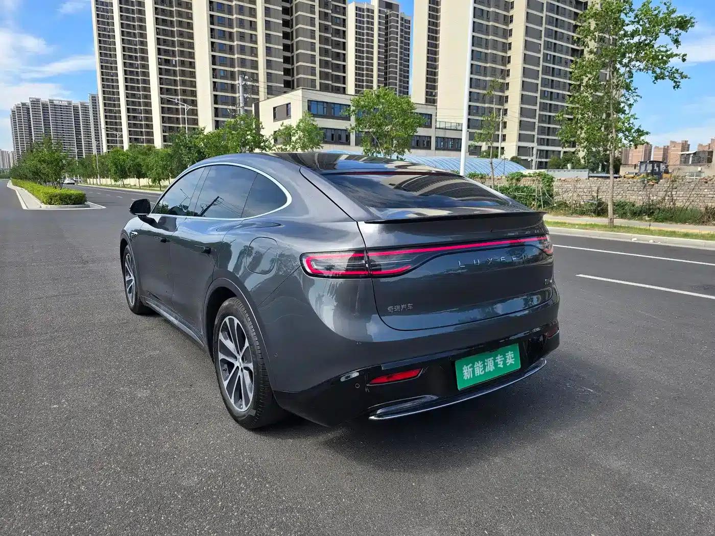 Zhijie R7 2024 Pure Electric 802km Max — миниатюра 7