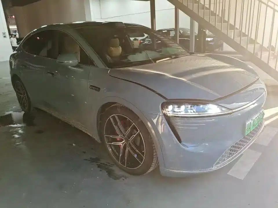 Zhijie R7 2024 Pure Electric 736km Ultra — миниатюра 2