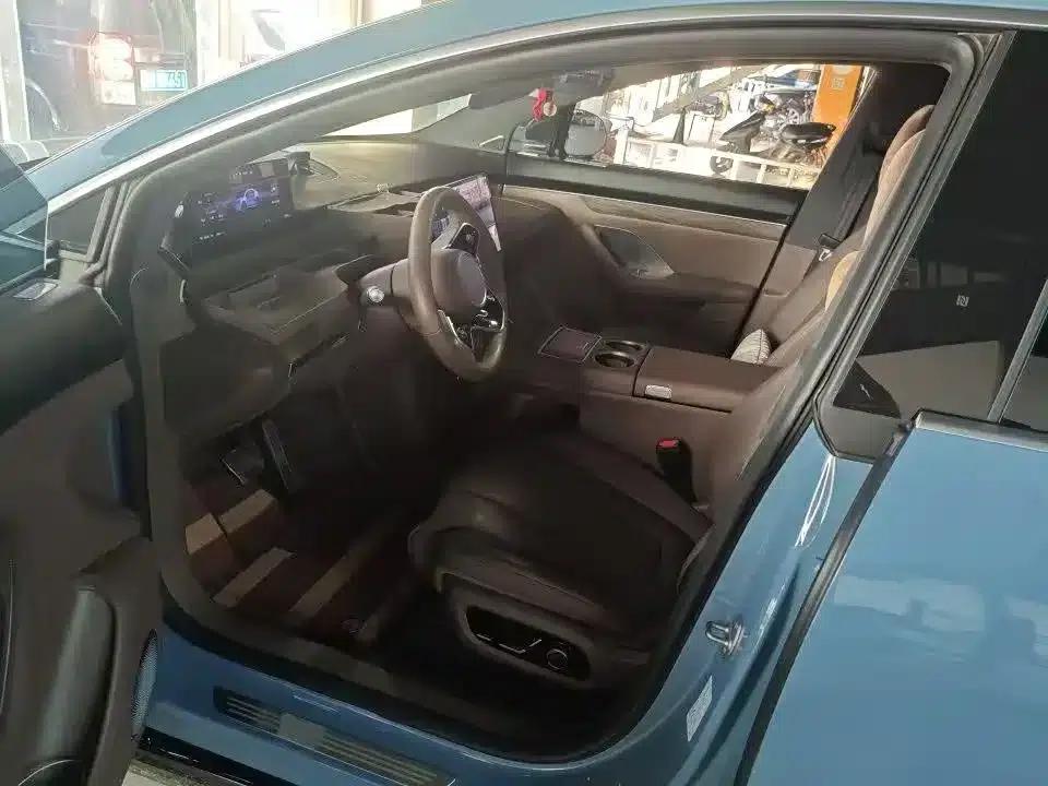 Zhijie R7 2024 Pure Electric 736km Ultra — миниатюра 3