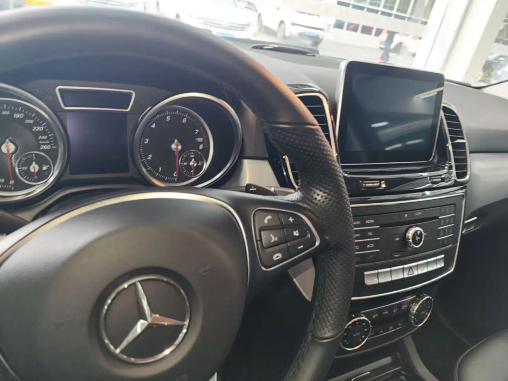 Mercedes-Benz GLE 2015 GLE 320 4MATIC — миниатюра 16