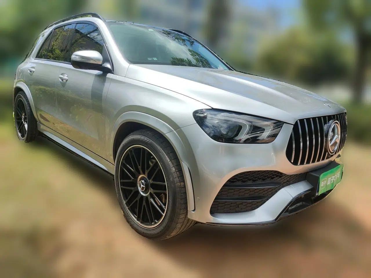 Mercedes-Benz GLE 2020 GLE 350 4MATIC Luxury Model — миниатюра 3