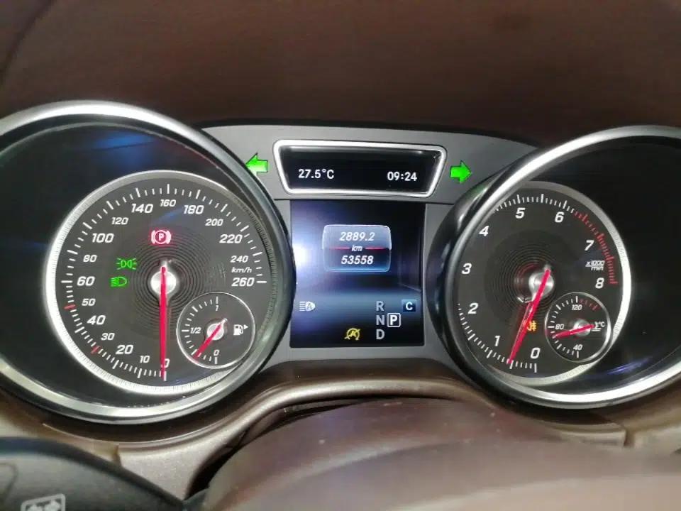 Mercedes-Benz GLE 2017 GLE 320 4MATIC Dynamic Model — миниатюра 14