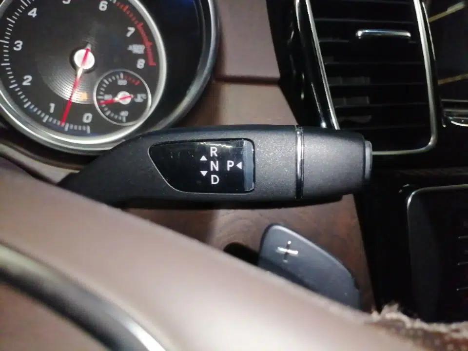 Mercedes-Benz GLE 2017 GLE 320 4MATIC Dynamic Model — миниатюра 16