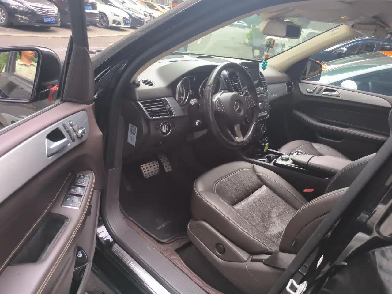 Mercedes-Benz GLE-Class 2016 Mercedes-Benz GLE320 3.0-liter automatic gasoline (5 seats) — миниатюра 16