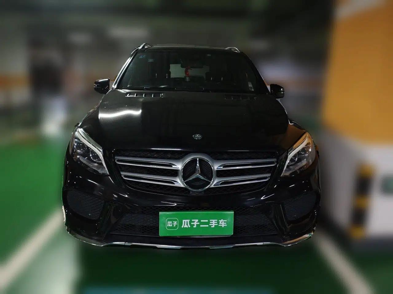 Mercedes-Benz GLE 2016 GLE 320 4MATIC Luxury Model — миниатюра 2