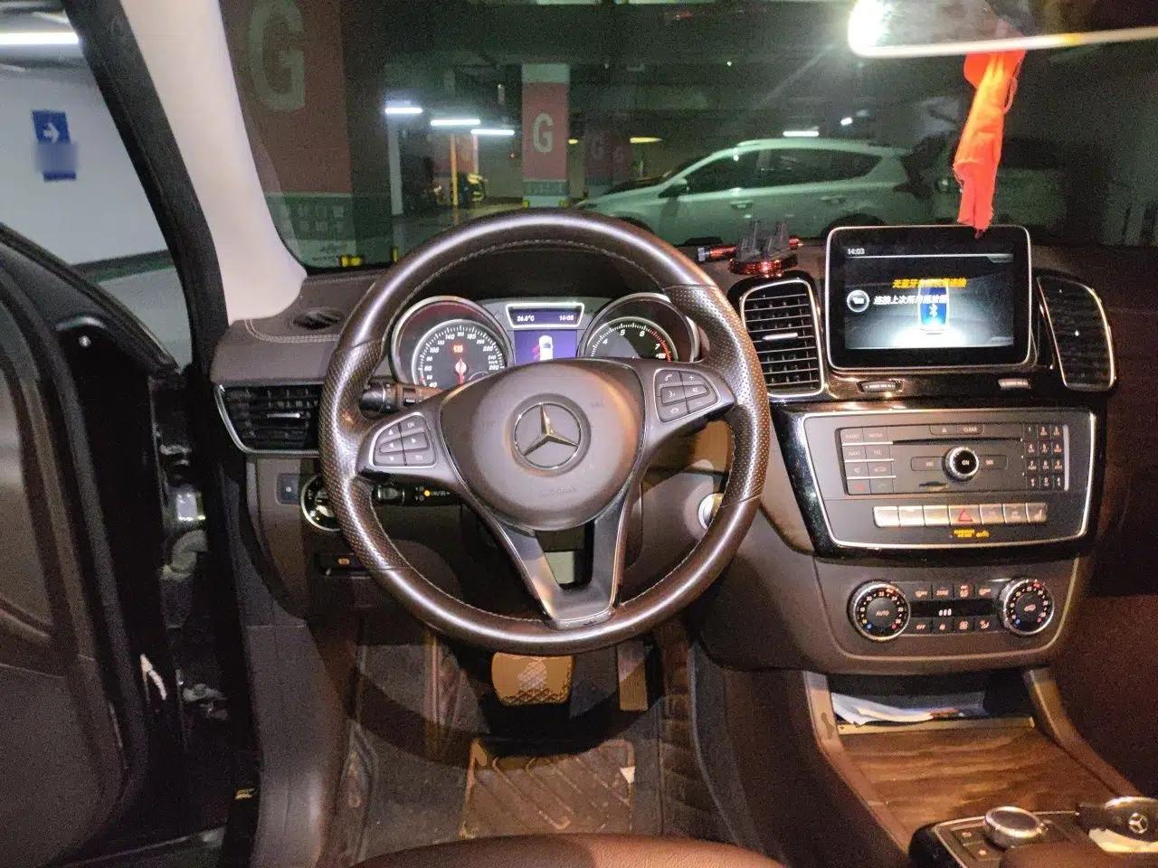 Mercedes-Benz GLE 2017 GLE 320 4MATIC Dynamic Model — миниатюра 10