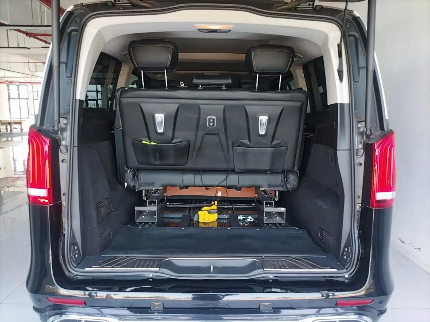 Mercedes-Benz V-Class 2021 V 260 Prestige Edition — миниатюра 27