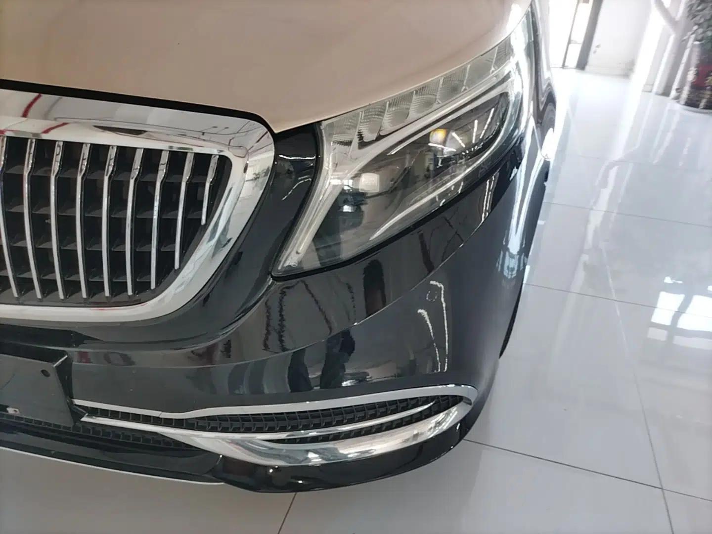 Mercedes-Benz V-Class 2021 V 260 Prestige Edition — миниатюра 8