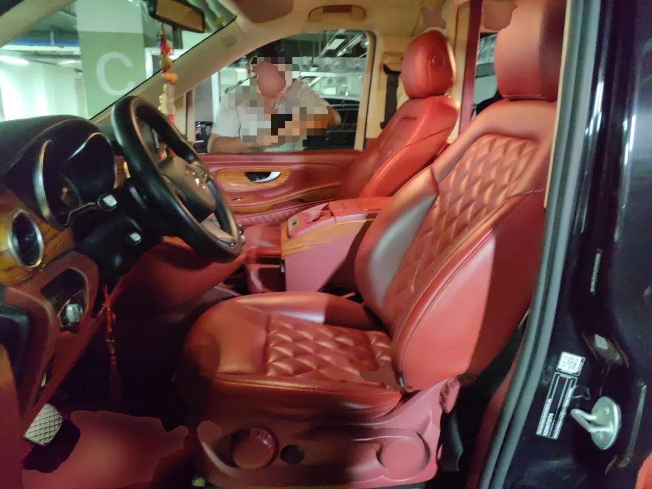 Mercedes-Benz V-Class Mercedes-Benz V250, registered in 2019, 2.0-liter automatic, 7-seater, imported (factory-modified). — миниатюра 15