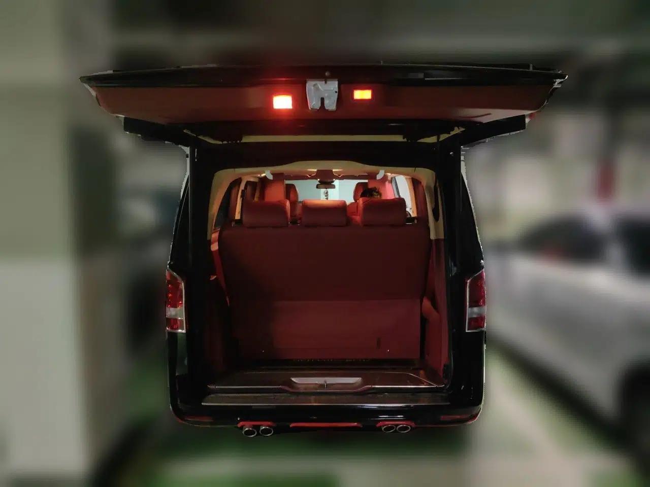Mercedes-Benz V-Class Mercedes-Benz V250, registered in 2019, 2.0-liter automatic, 7-seater, imported (factory-modified). — миниатюра 19