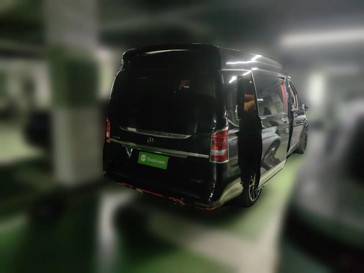 Mercedes-Benz V-Class Mercedes-Benz V250, registered in 2019, 2.0-liter automatic, 7-seater, imported (factory-modified). — миниатюра 6