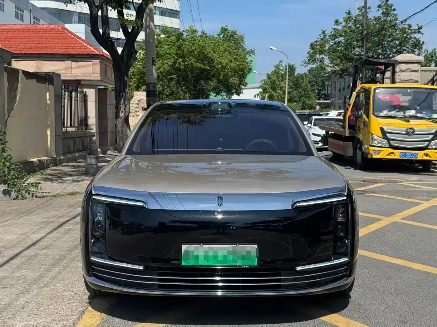 2025 S800 Pure Electric Star Executive Edition (4-seater, 192-line LiDAR) — миниатюра 2