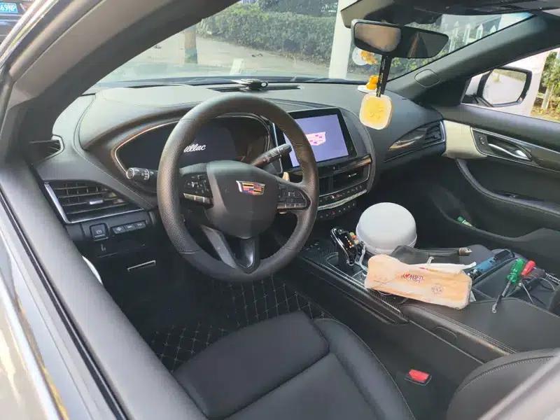 2023 Cadillac CT5 28T Platinum Edition — миниатюра 7