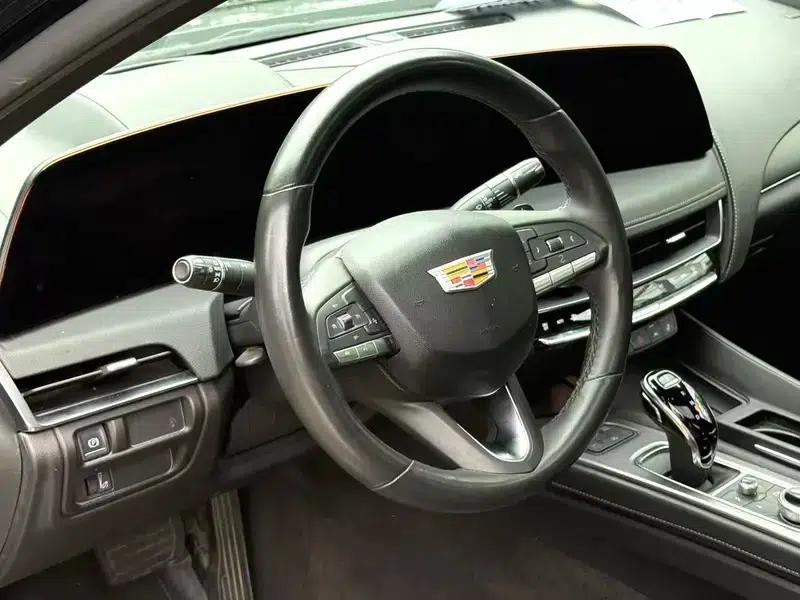 2024 Cadillac CT5 28T Luxury Pro — миниатюра 15