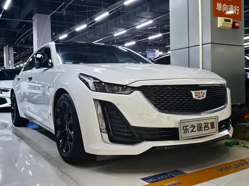 2021 Cadillac CT5 28T Luxury — миниатюра 3