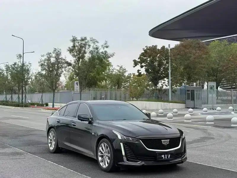 2022 Cadillac CT5 28T Luxury — миниатюра 3