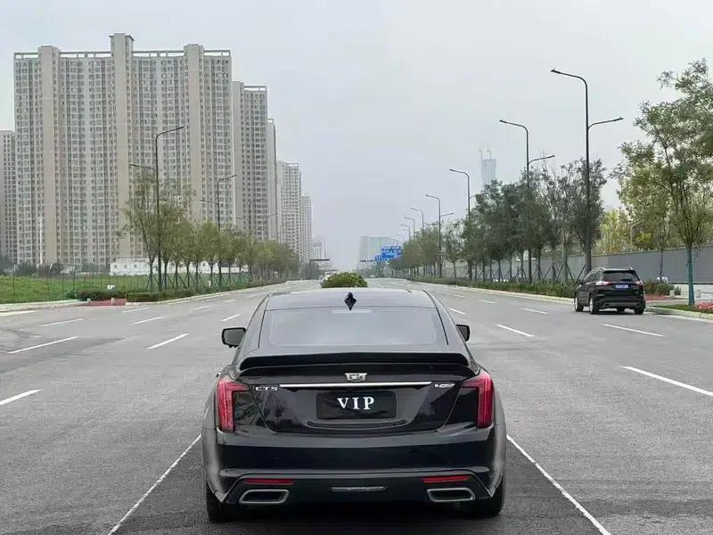 2022 Cadillac CT5 28T Luxury — миниатюра 5
