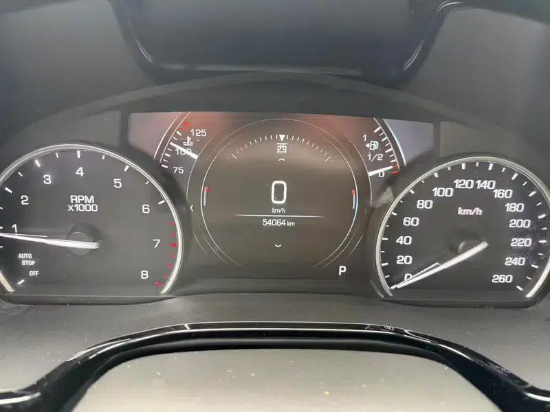 Cadillac XT5 2017 Anniversary Edition 28T AWD Luxury — миниатюра 11