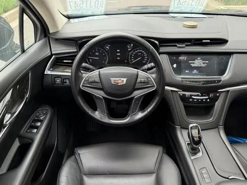 Cadillac XT5 2017 Anniversary Edition 28T AWD Luxury — миниатюра 13