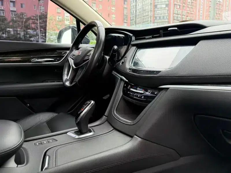 Cadillac XT5 2017 Anniversary Edition 28T AWD Luxury — миниатюра 14
