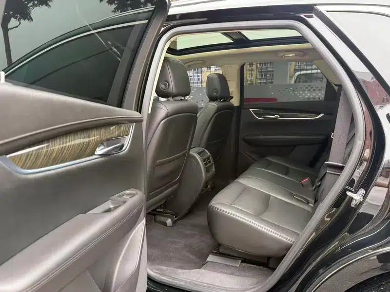 Cadillac XT5 2017 Anniversary Edition 28T AWD Luxury — миниатюра 16