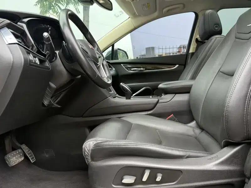 Cadillac XT5 2017 Anniversary Edition 28T AWD Luxury — миниатюра 20