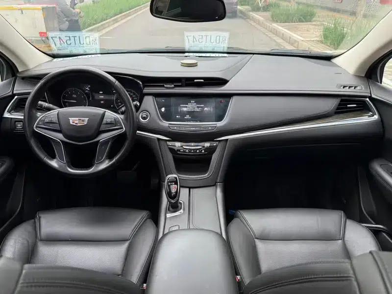 Cadillac XT5 2017 Anniversary Edition 28T AWD Luxury — миниатюра 10