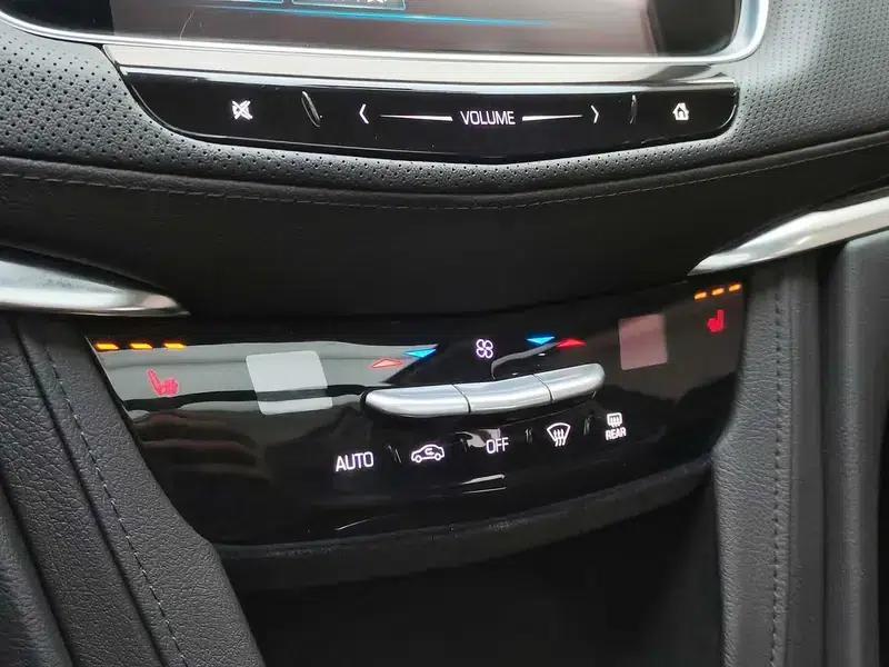 Cadillac XT5 2016 28T AWD Technical Edition — миниатюра 11