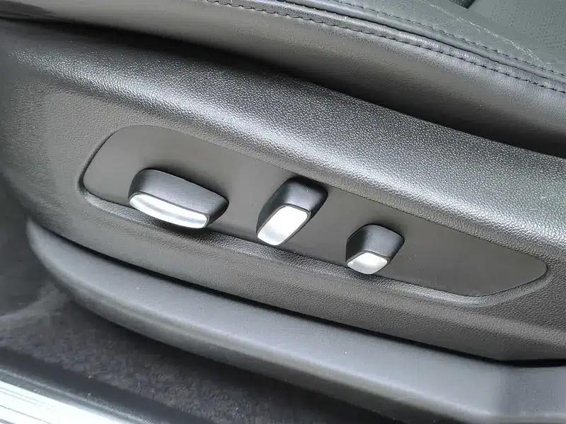 Cadillac XT5 2016 28T AWD Technical Edition — миниатюра 14