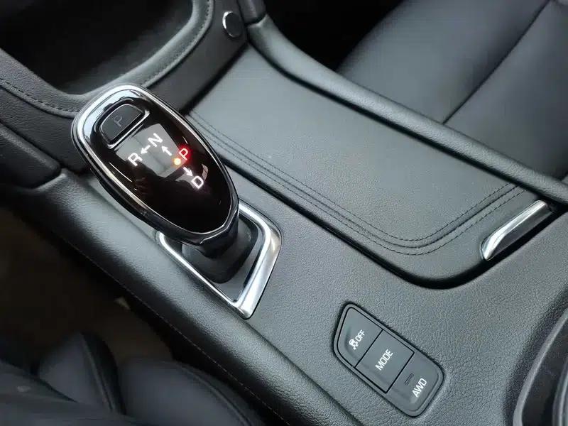 Cadillac XT5 2016 28T AWD Technical Edition — миниатюра 18